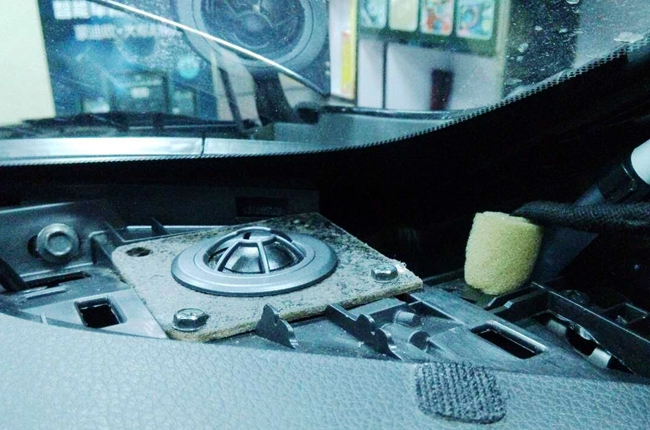 挑戰最強音 車改坊（哈爾濱店）日產天籟改裝美