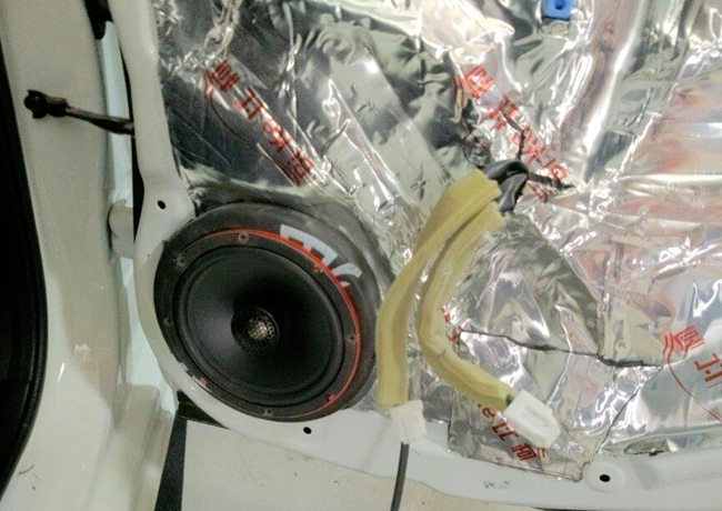 音質力顯著 新疆車佳坊尼桑軒逸升級美國霸克汽