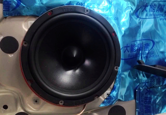 合心之選 鹽步留聲機榮威350改裝美國霸克汽車音