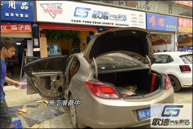 美音傳四方 武漢歌德別克君越改裝美國霸克汽車