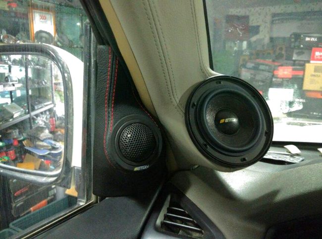好音質夠出彩 新疆車佳坊三菱帕杰羅改裝ETON、霸
