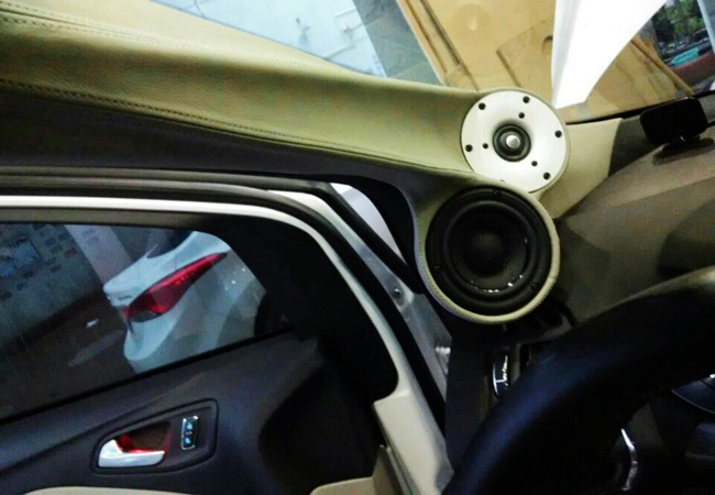 嶄新音質別樣出彩 月福汽車影音福特翼虎改裝