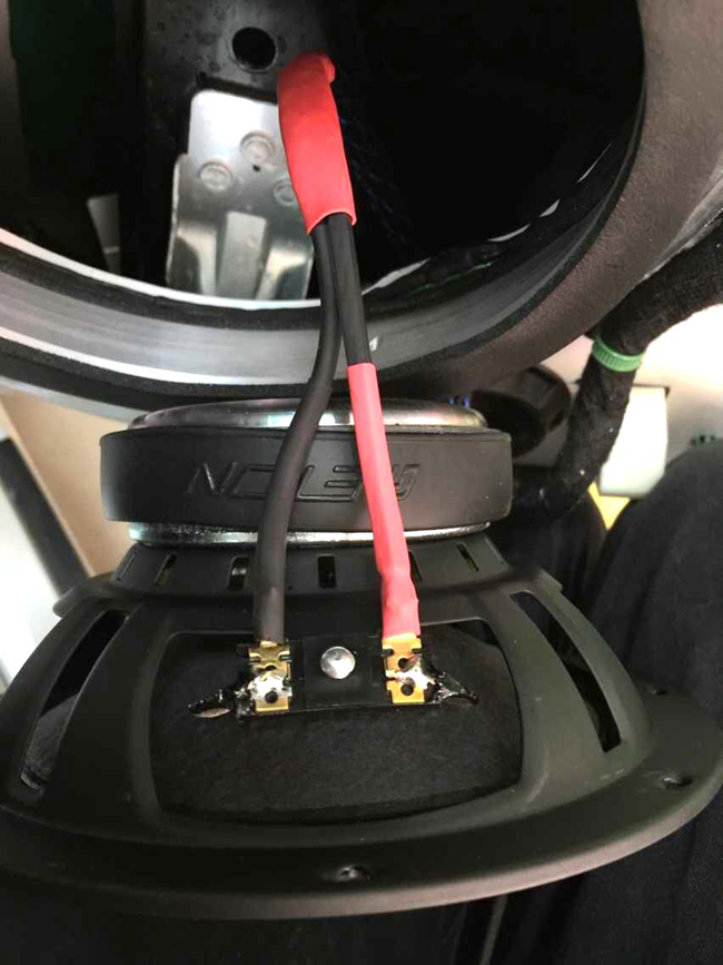 愜意時光盡享樂 車改坊哈爾濱店福特蒙迪歐改裝
