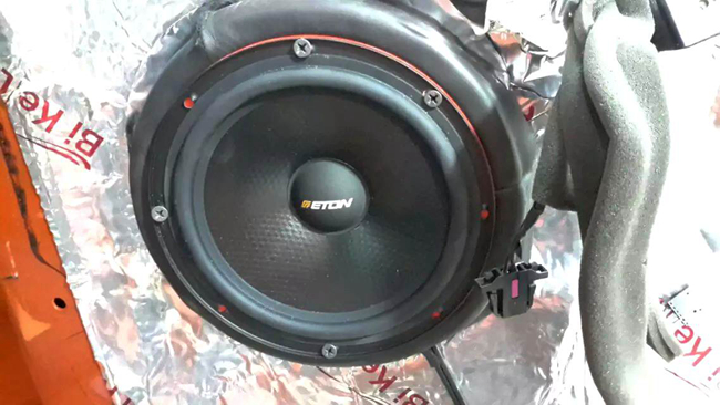 享車享音樂 新疆車佳坊名爵6改裝ETON和霸克音響
