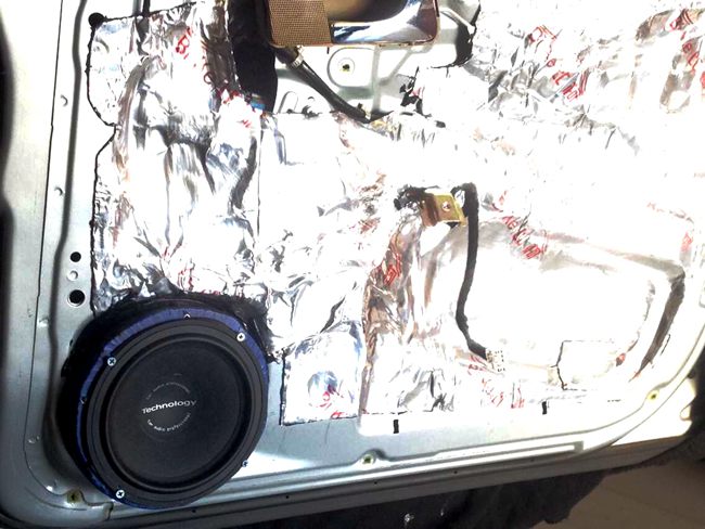 體驗至尊HIFI 呼市志高別克凱越旅行版改裝TEC、
