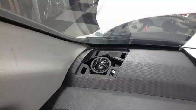 玩轉音樂樂享生活 新疆車佳坊哈弗H6改裝美國霸