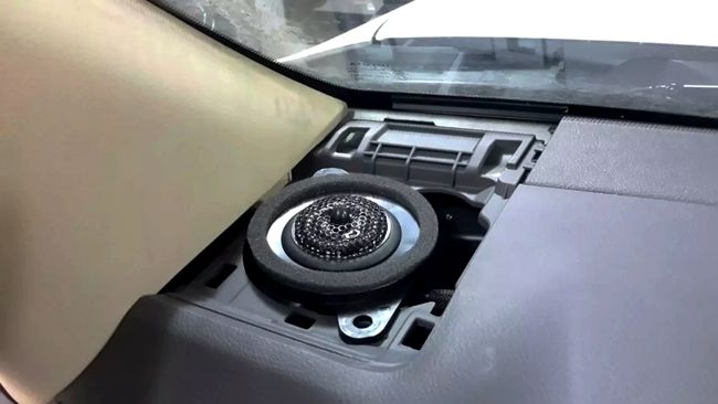 進入全新世界 新疆車佳坊豐田霸道改裝TEC、ARC和