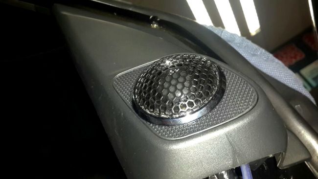 車廂里的狂歡 中山億豐行本田CRV改裝美國霸克音
