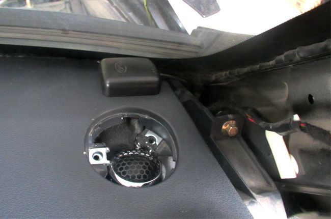 一路動感 佛山車改坊力帆X60改裝美國霸克汽車音