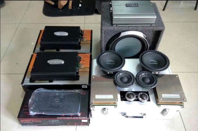 HIFI音響必備 大連蘋果唱響保時捷卡宴改裝TEC、