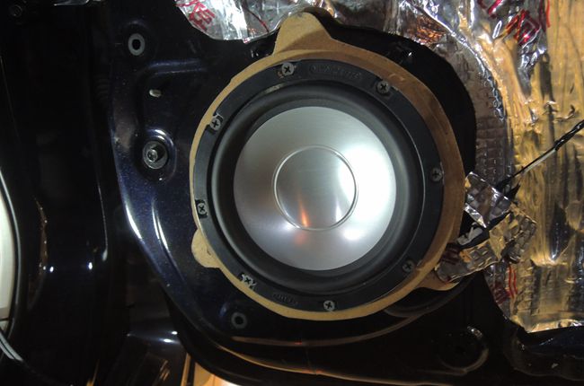 專情霸克的天籟 太原美聲日產天籟改裝美國霸克