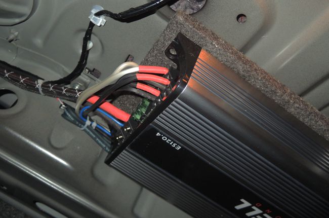 專情霸克的天籟 太原美聲日產天籟改裝美國霸克