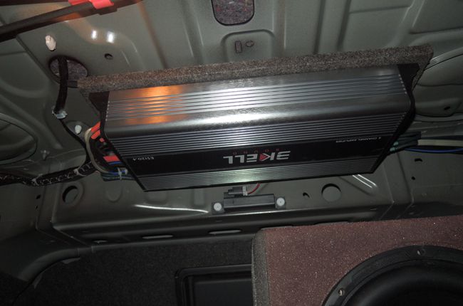 專情霸克的天籟 太原美聲日產天籟改裝美國霸克