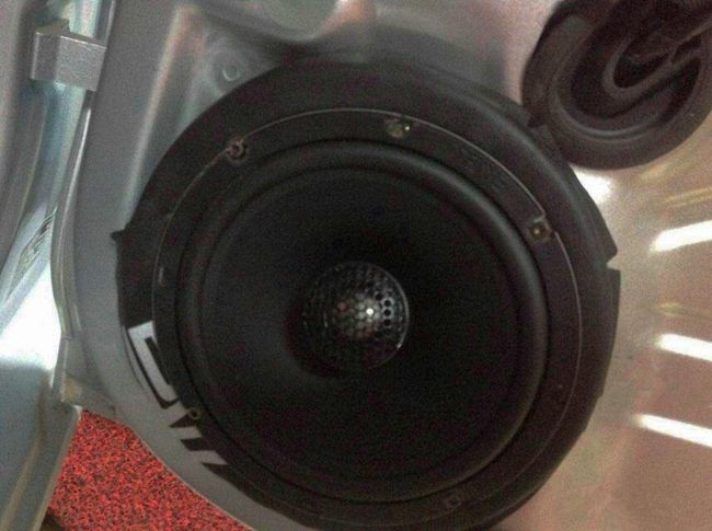 經典又熱門 新疆車佳坊大眾速騰改裝美國霸克音