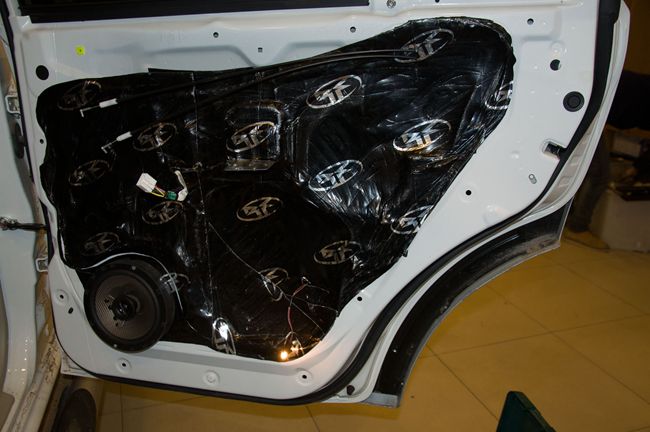 聆聽音樂的故事 北京集結車尚三菱勁暢改裝意大