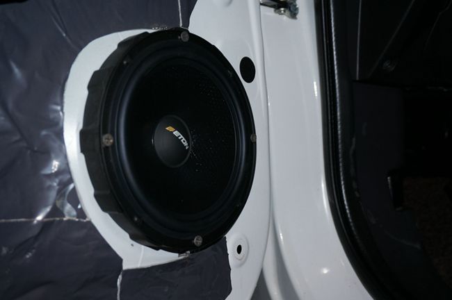 音質混搭新體驗 廣州帝銳三菱歐藍德改裝ETON和霸