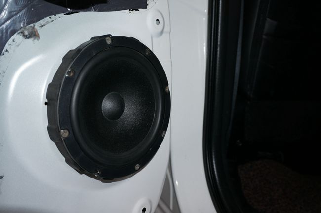 音質混搭新體驗 廣州帝銳三菱歐藍德改裝ETON和霸