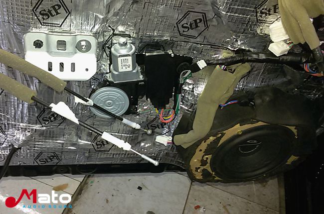 豪華音樂盛宴 沈陽追日英菲尼迪G35改裝TEC、ARC和