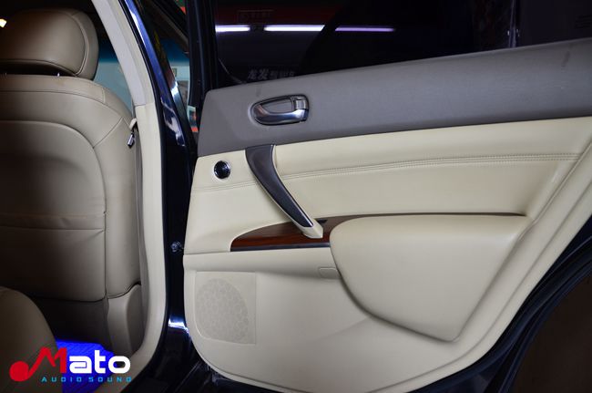 悅享新時尚 海口龍發日產天籟改裝美國霸克音響