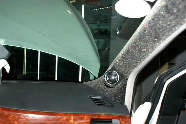 享受別致音效 新塘紅日日產騏達改裝美國霸克音