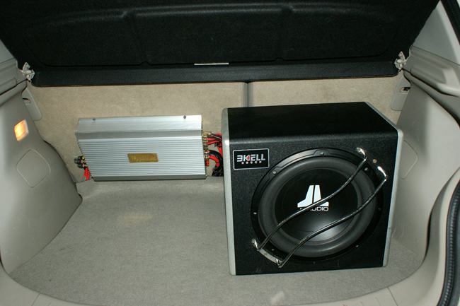 享受別致音效 新塘紅日日產騏達改裝美國霸克音