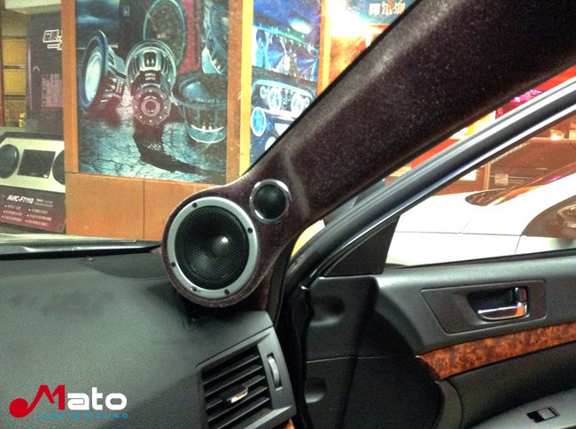  中山澳士斯巴魯森林人改裝TEC和ARC音響