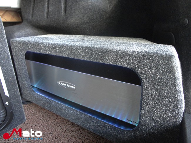 廈門音樂車坊豐田銳志改裝Hybrid Audio、TEC和ARC音響