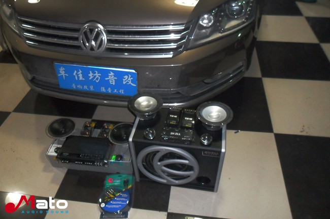 新疆車佳坊大眾邁騰改裝霸克和ETON音響