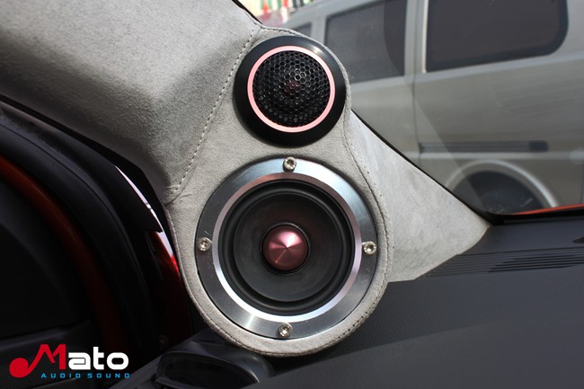 廈門音樂車坊道奇酷威改裝Hybrid Audio和ARC音響
