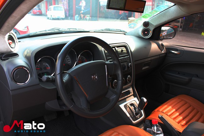 廈門音樂車坊道奇酷威改裝Hybrid Audio和ARC音響