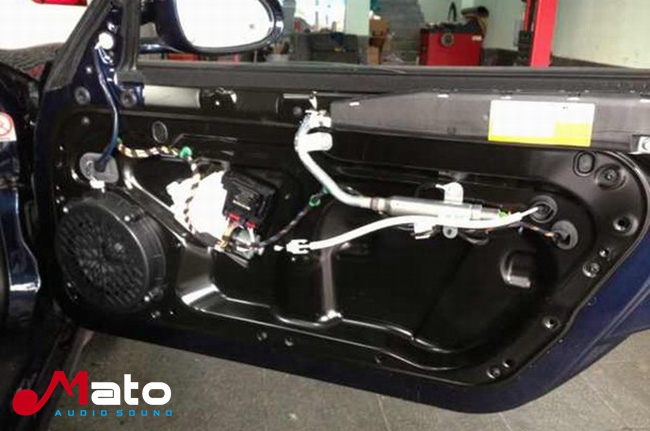 河源城市快車 保時捷911改裝德國伊頓RS161汽車音