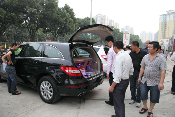 美托聲頻音響改裝車在首屆永福國際汽車音響文化節大放異彩