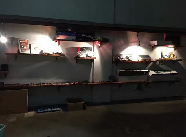 熱烈祝賀車改坊汽車影音連鎖(安吉店)盛大開