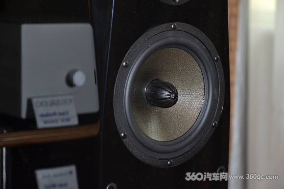 世界著名汽車和揚聲器制造商廣泛使用德國ETON單元